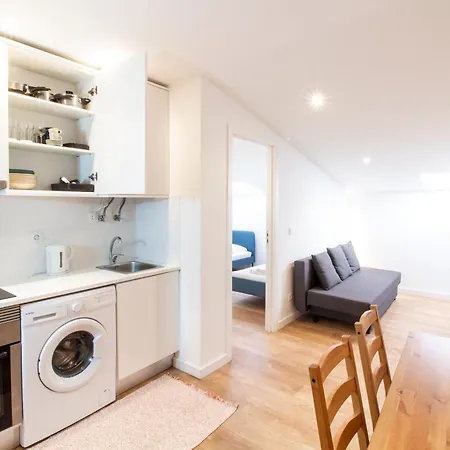 Serafina 3st Floor 2br With Swimingpool Lisboa